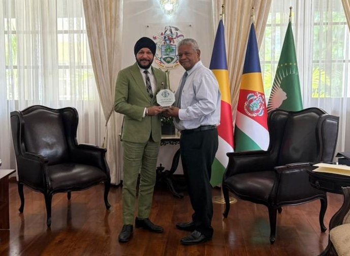 Plan B receives highest honour from the President of Seychelles for organising FIFA Beach Soccer World Cup 2025 in Seychelles